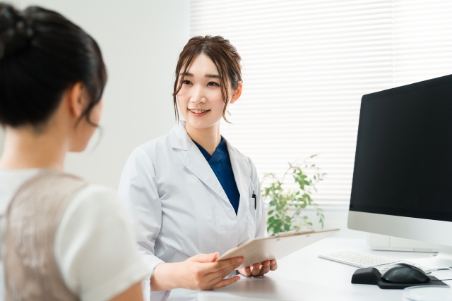 女性歯科医師の画像